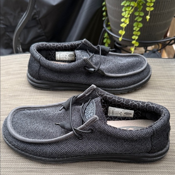 Hey Dude Size 9 Wally Soy Micro Men's Dark Gray Slip-On Loafers - Picture 5 of 12